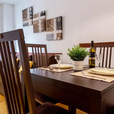 Cangastur I Apartamento *